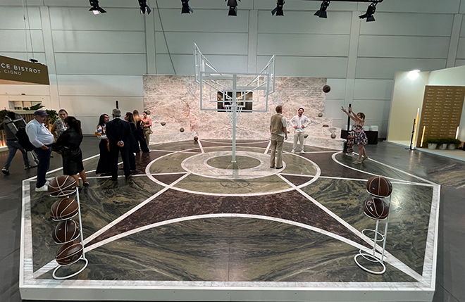 stand fieristico Pettrus realizzato per il Marmomac, Verona