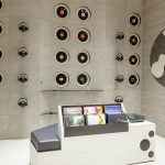 Allestimento interni showroom Emilceramica in Italia